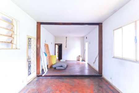 Casa para alugar com 100m², 3 quartos e 1 vagaSala