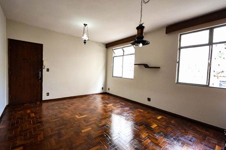 Sala de apartamento para alugar com 3 quartos, 100m² em Nova Suíça, Belo Horizonte