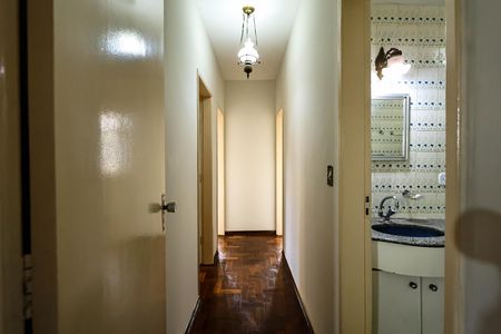 Apartamento para alugar com 100m², 3 quartos e 1 vagaCorredor