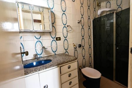 Banheiro da Suíte de apartamento para alugar com 3 quartos, 100m² em Nova Suíça, Belo Horizonte