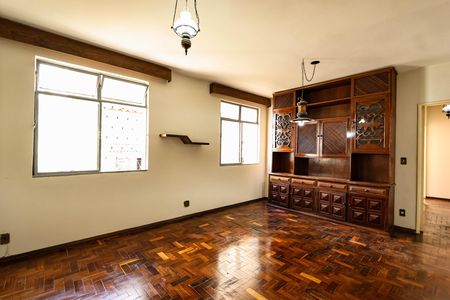 Apartamento para alugar com 3 quartos, 100m² em Nova Suíça, Belo Horizonte