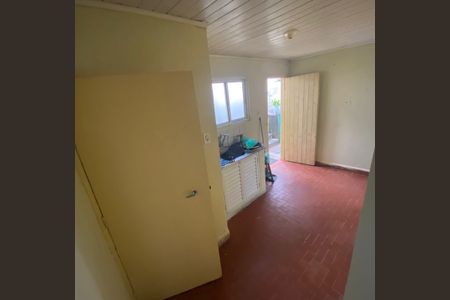Cozinha de casa para alugar com 1 quarto, 60m² em Vila Jacuí, São Paulo
