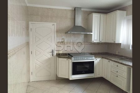 Casa à venda com 3 quartos, 200m² em Vila Galvão, Guarulhos