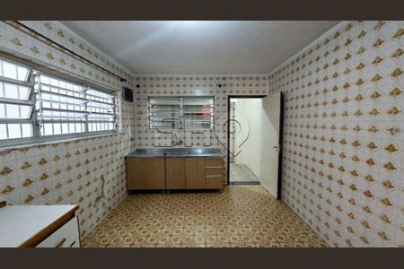 Casa à venda com 3 quartos, 160m² em Vila Granada, São Paulo