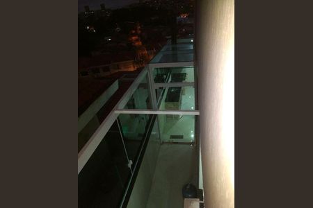 Casa à venda com 3 quartos, 299m² em Vila Nivi, São Paulo