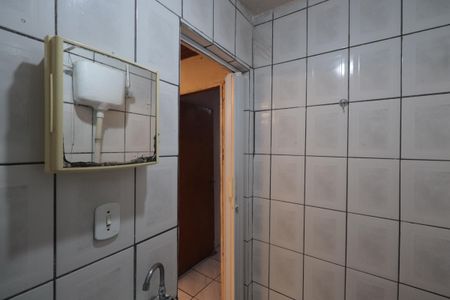 Casa para alugar com 47m², 2 quartos e sem vagaBanheiro