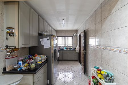 Casa à venda com 537m², 2 quartos e 8 vagasSala e Cozinha