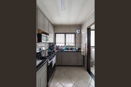 Casa à venda com 537m², 2 quartos e 8 vagasSala e Cozinha