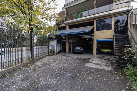 Garagem de casa à venda com 2 quartos, 537m² em Vila Ré, São Paulo