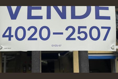 Casa à venda com 537m², 2 quartos e 8 vagasGYZU-57