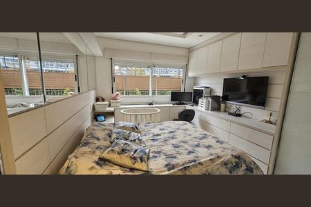 Apartamento para alugar com 190m², 3 quartos e 2 vagasSuíte 1  