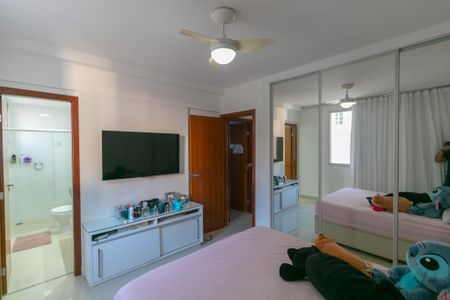 Apartamento para alugar com 90m², 3 quartos e 2 vagas