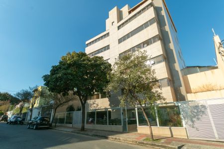 Apartamento para alugar com 90m², 3 quartos e 2 vagas