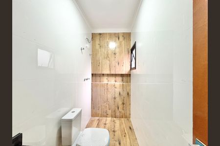 Casa à venda com 140m², 3 quartos e 2 vagas Casa à venda com 140m², 3 quartos e 2 vagasBanheiro da Suíte