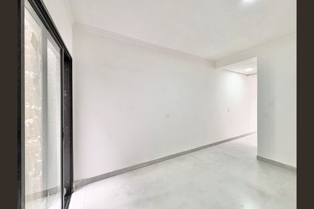 Casa à venda com 140m², 3 quartos e 2 vagas Casa à venda com 140m², 3 quartos e 2 vagasCozinha