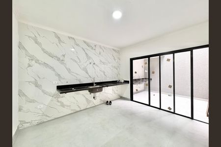 Casa à venda com 140m², 3 quartos e 2 vagas Casa à venda com 140m², 3 quartos e 2 vagasCozinha