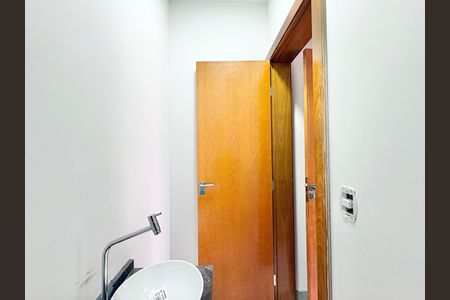 Casa à venda com 140m², 3 quartos e 2 vagas
