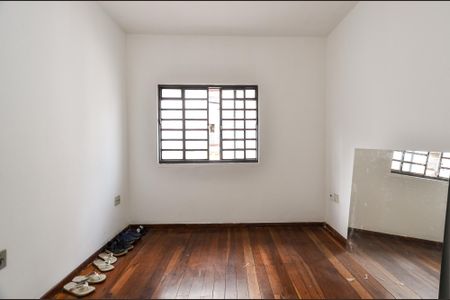 Apartamento à venda com 122m², 3 quartos e 2 vagas Apartamento à venda com 122m², 3 quartos e 2 vagasQuarto 1