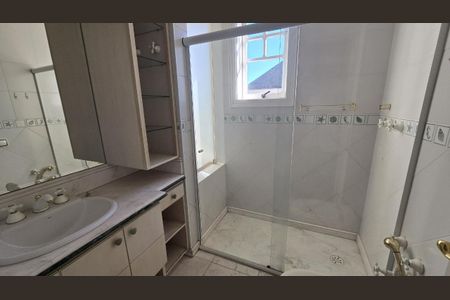 Casa à venda com 480m², 4 quartos e 8 vagas
