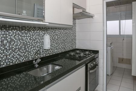 Apartamento à venda com 63m², 2 quartos e 1 vaga Apartamento à venda com 63m², 2 quartos e 1 vagaCozinha e Área de Serviço