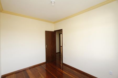 Apartamento para alugar com 80m², 3 quartos e 2 vagasQuarto 2