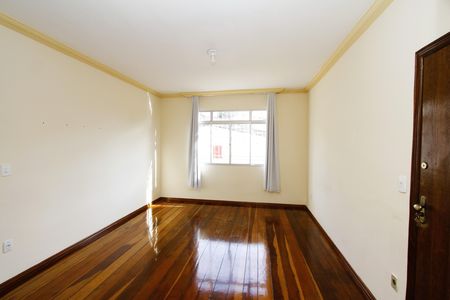 Apartamento para alugar com 80m², 3 quartos e 2 vagasSala