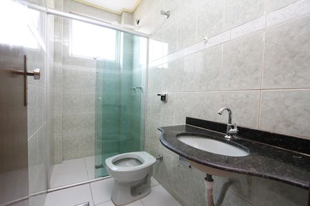 Apartamento para alugar com 80m², 3 quartos e 2 vagasBanheiro Social