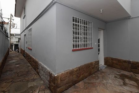 Casa para alugar com 110m², 3 quartos e 1 vagaQuintal
