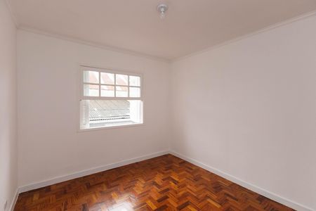 Casa para alugar com 110m², 3 quartos e 1 vagaQuarto 1