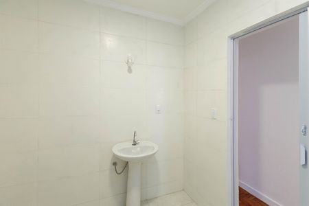 Casa para alugar com 110m², 3 quartos e 1 vagaBanheiro 1
