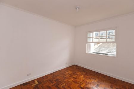 Casa para alugar com 110m², 3 quartos e 1 vagaQuarto 1