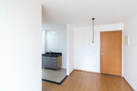 Apartamento à venda com 45m², 2 quartos e 1 vaga Apartamento à venda com 45m², 2 quartos e 1 vagaSala