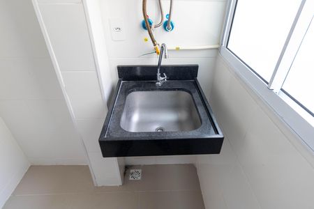Apartamento à venda com 45m², 2 quartos e 1 vaga Apartamento à venda com 45m², 2 quartos e 1 vagaCozinha e Área de Serviço