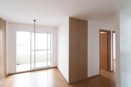 Apartamento à venda com 45m², 2 quartos e 1 vaga Apartamento à venda com 45m², 2 quartos e 1 vagaSala