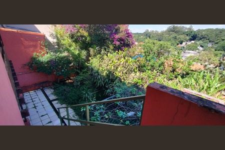 Casa à venda com 3 quartos, 300m² em Horto Florestal, São Paulo