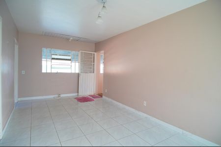 Casa para alugar com 80m², 2 quartos e 1 vagaSala