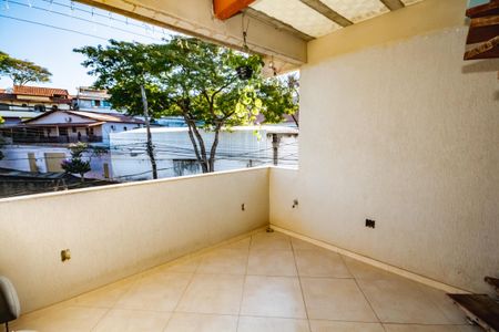Casa à venda com 2 quartos, 145m² em Planalto, Belo Horizonte