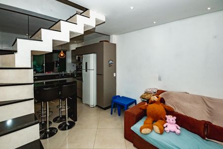Casa à venda com 2 quartos, 145m² em Planalto, Belo Horizonte