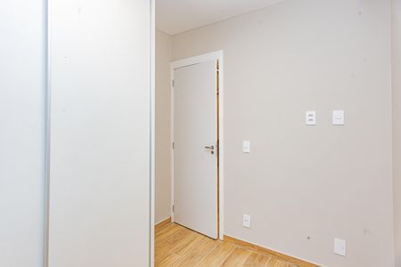 Quarto 2 de apartamento para alugar com 2 quartos, 37m² em Vila Nair, São Paulo