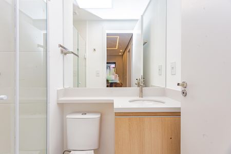 Apartamento para alugar com 37m², 2 quartos e sem vagaBanheiro