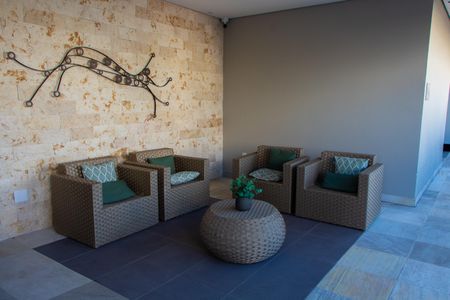 Apartamento à venda com 44m², 1 quarto e 1 vaga Apartamento à venda com 44m², 1 quarto e 1 vagaÁREA COMUM - HALL EXTERNA