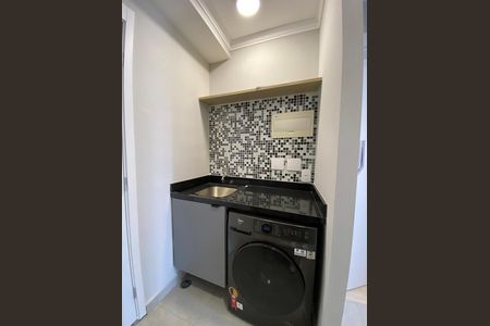 Cozinha de apartamento para alugar com 1 quarto, 29m² em Butantã, São Paulo