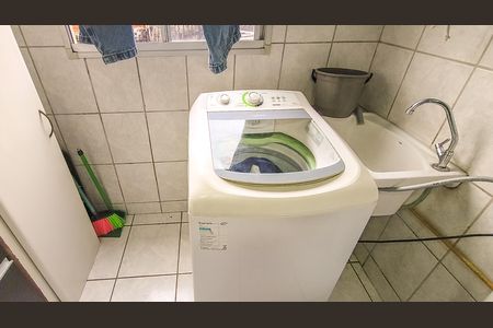 Cozinha/Área de serviço de apartamento para alugar com 2 quartos, 48m² em Jardim Belcito, São Paulo