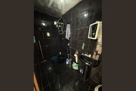 Casa à venda com 150m², 9 quartos e 2 vagas Casa à venda com 150m², 9 quartos e 2 vagasBanheiro Anexo 4