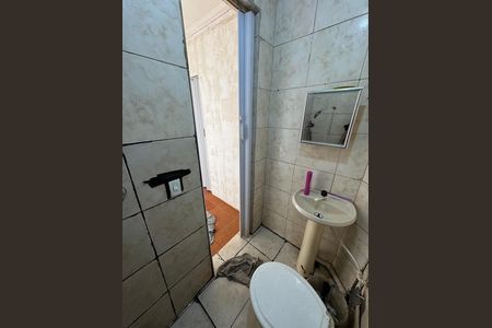 Casa à venda com 150m², 9 quartos e 2 vagas Casa à venda com 150m², 9 quartos e 2 vagasBanheiro Anexo 5