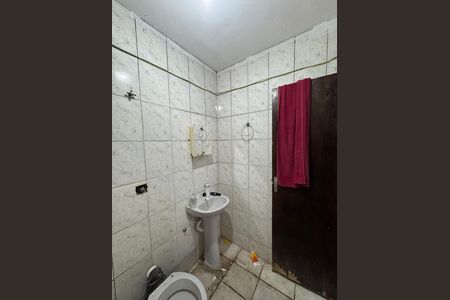 Casa à venda com 150m², 9 quartos e 2 vagas Casa à venda com 150m², 9 quartos e 2 vagasBanheiro Anexo 2