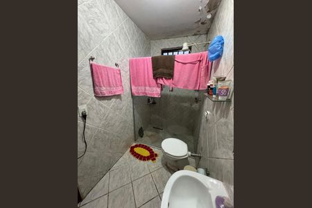 Casa à venda com 150m², 9 quartos e 2 vagas Casa à venda com 150m², 9 quartos e 2 vagasBanheiro da Suíte Anexo 3
