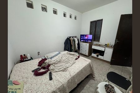 Casa à venda com 150m², 9 quartos e 2 vagas Casa à venda com 150m², 9 quartos e 2 vagasQuarto anexo 1