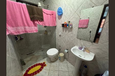 Casa à venda com 150m², 9 quartos e 2 vagas Casa à venda com 150m², 9 quartos e 2 vagasBanheiro da Suíte Anexo 3