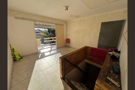 Casa à venda com 150m², 9 quartos e 2 vagas Casa à venda com 150m², 9 quartos e 2 vagasSala Anexo 5